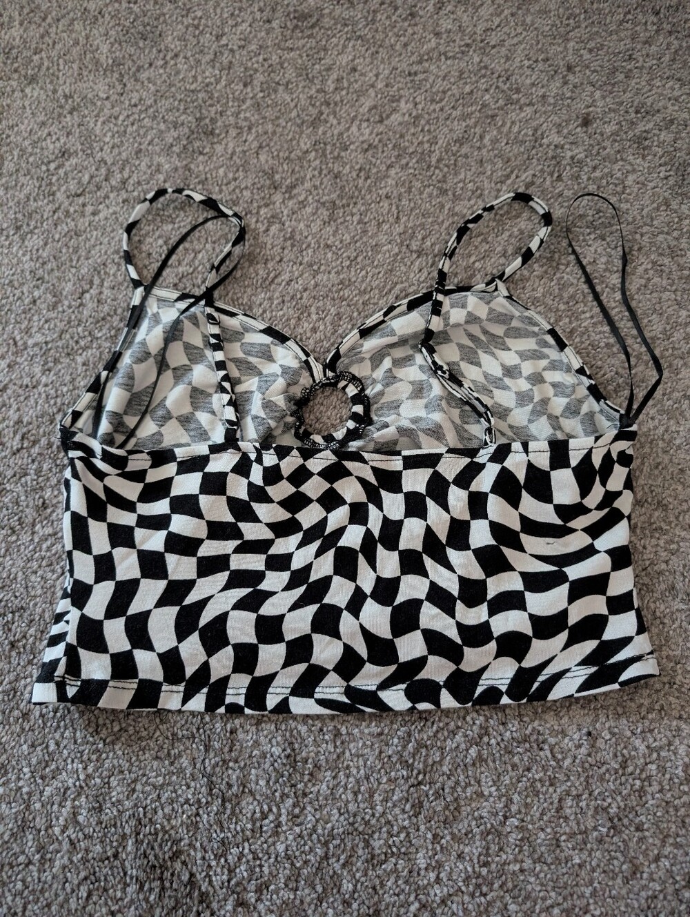 SO Cropped Keyhole Tank Bundle - Picture 8 of 8